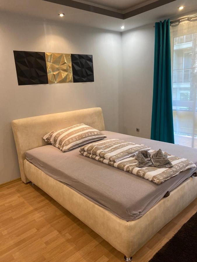 Gabrielle2 apartman Debrecen Esterno foto